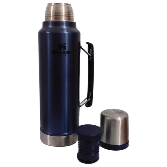 Stanley Classic Stainless Steel Vacuum Insulated Thermos 1.5 Quart Capacity - Picture 4 of 8